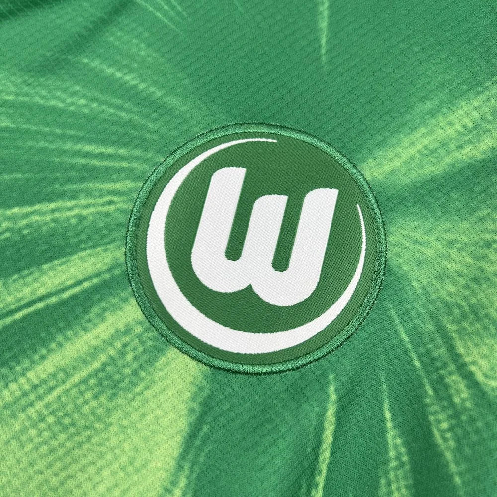 Vfl Wolfsburg Home 25/26 Kit