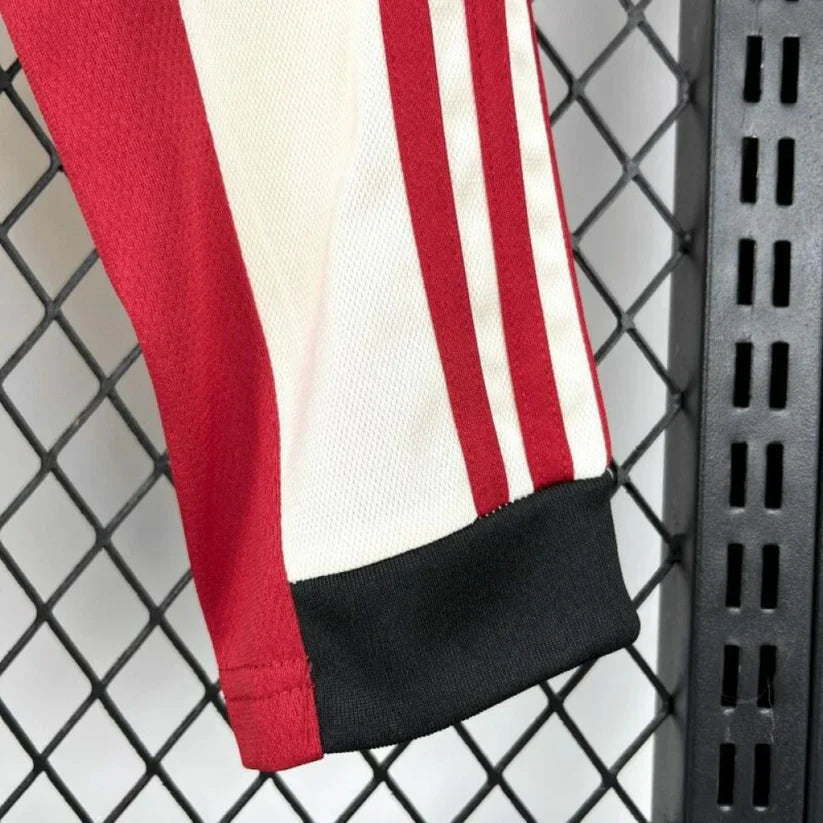 Liverpool 25/26 L/S Home Kit