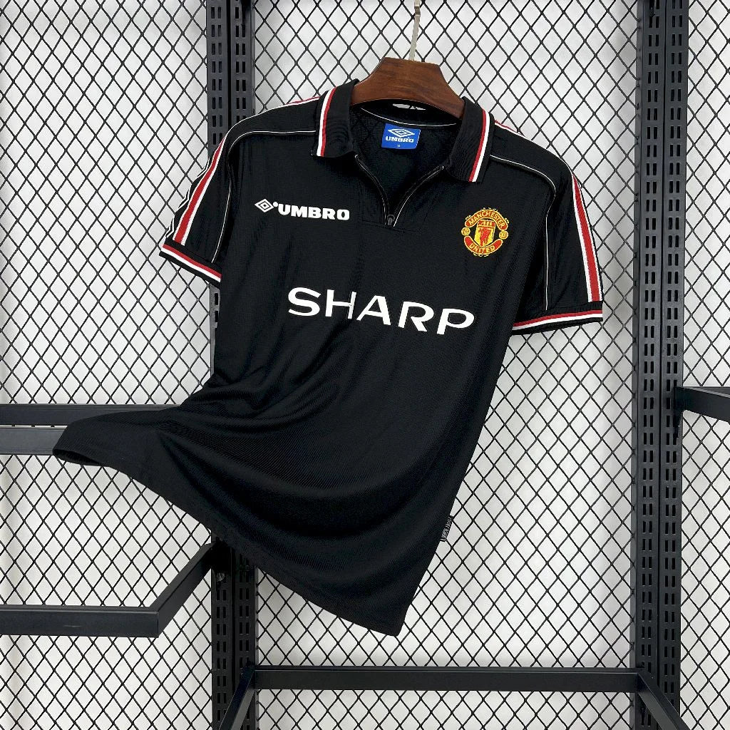Man United 98/99 Away Kit