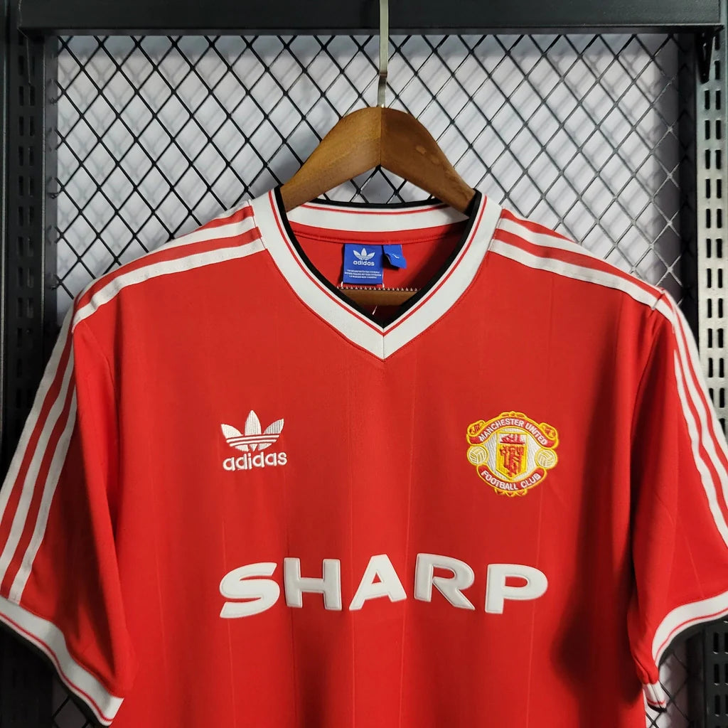 Man United 83/84 Home Kit