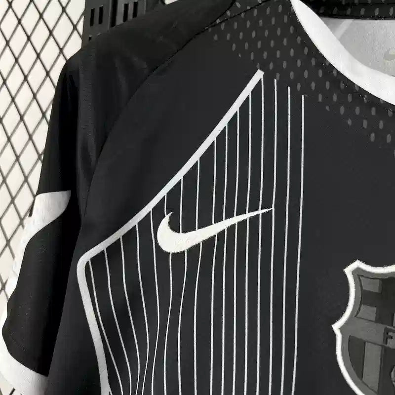 Barcelona 2025 Black Special Kit