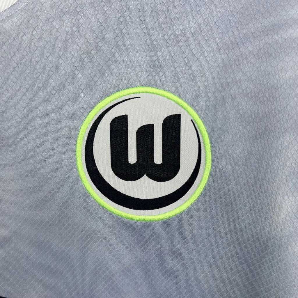 VfL Wolfsburg 2025 Away Shirt