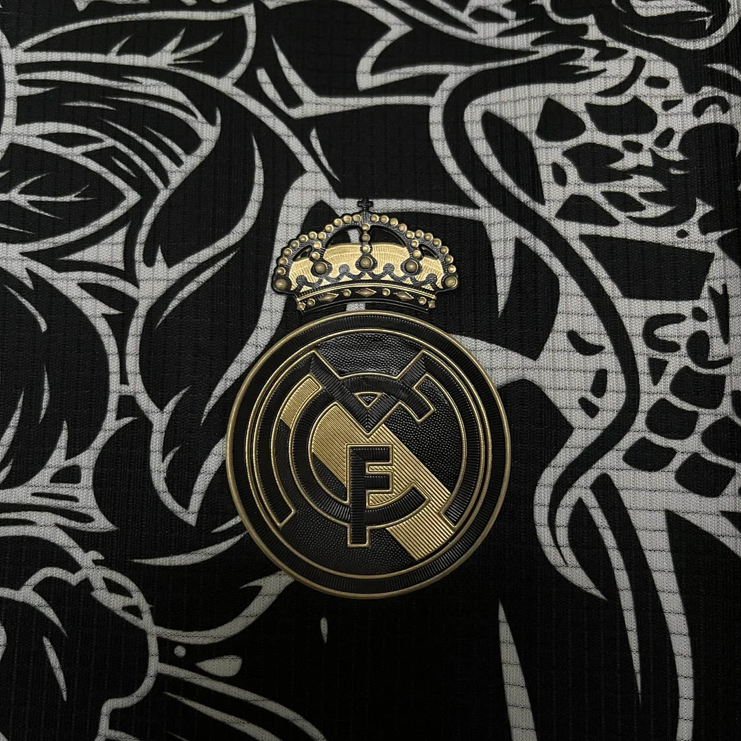 Real Madrid 23/24 Gold Dragon Special Kit