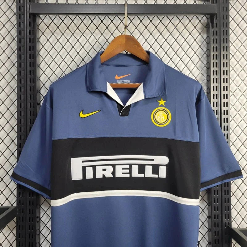 Inter 98/99 Home Kit