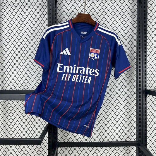 Lyon Away 25/26 Kit