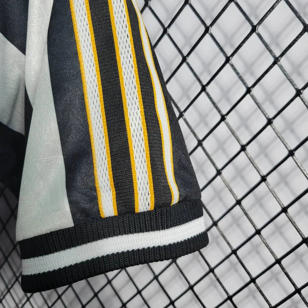 Newcastle 95/96 Home Kit