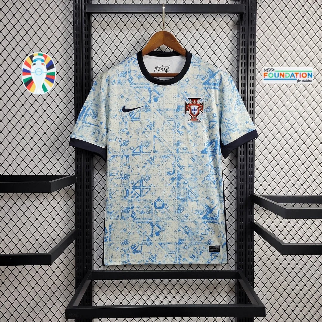 Portugal 24/25 Away Kit