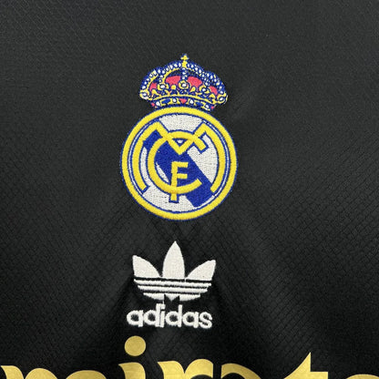 Real Madrid 25/26 Black Nocturno Special Kit